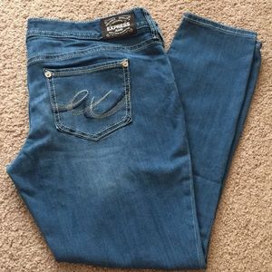 Express Thick Stitch Jegging 18L